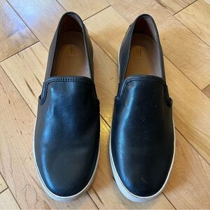 The Frye Company Dylan Black Leather Slip On Sneakers size 8.5